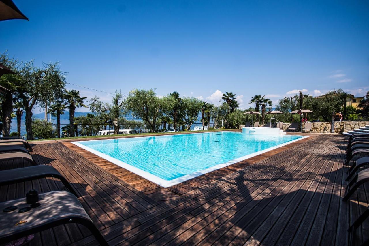 Hotel Eden Torri Del Benaco Buitenkant foto