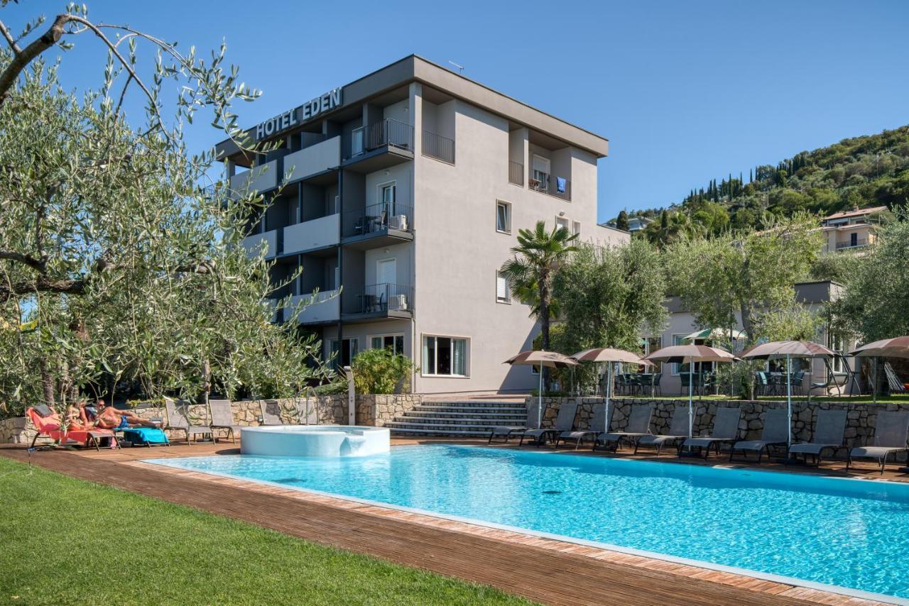 Hotel Eden Torri Del Benaco Buitenkant foto